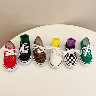 2025 Spring and Summer New Kidsren's Lace-Up Canvas Shoes Korean Style Boys and Girls Soft-Soled Sneakers Baby Family White Shoes