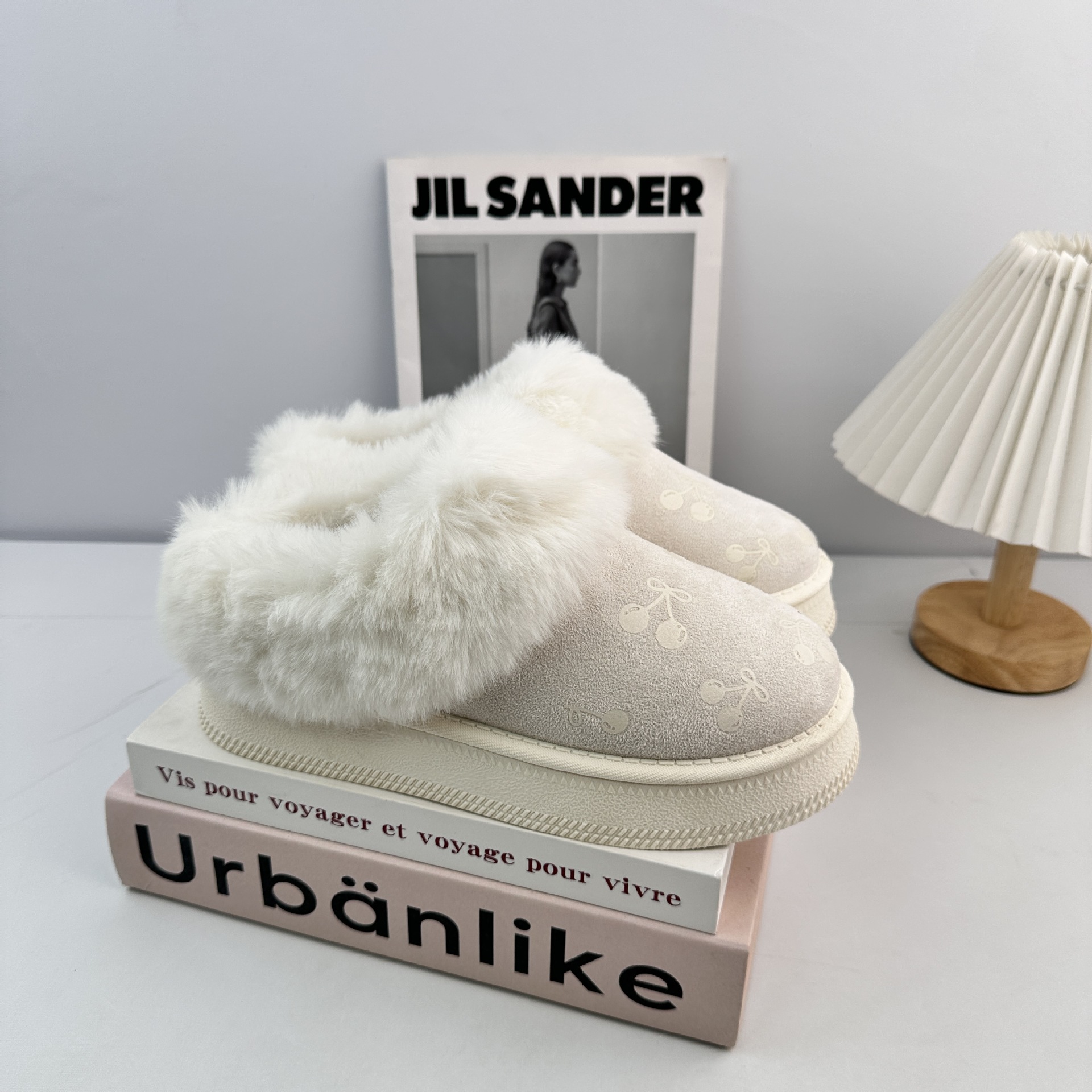 Zapatos de nieve de invierno de mujer botas de tubo bajo, zapatos de algodón calientes gruesos, zapatos de mujer para usar fuera, nicho universal y botas de lana de mujer