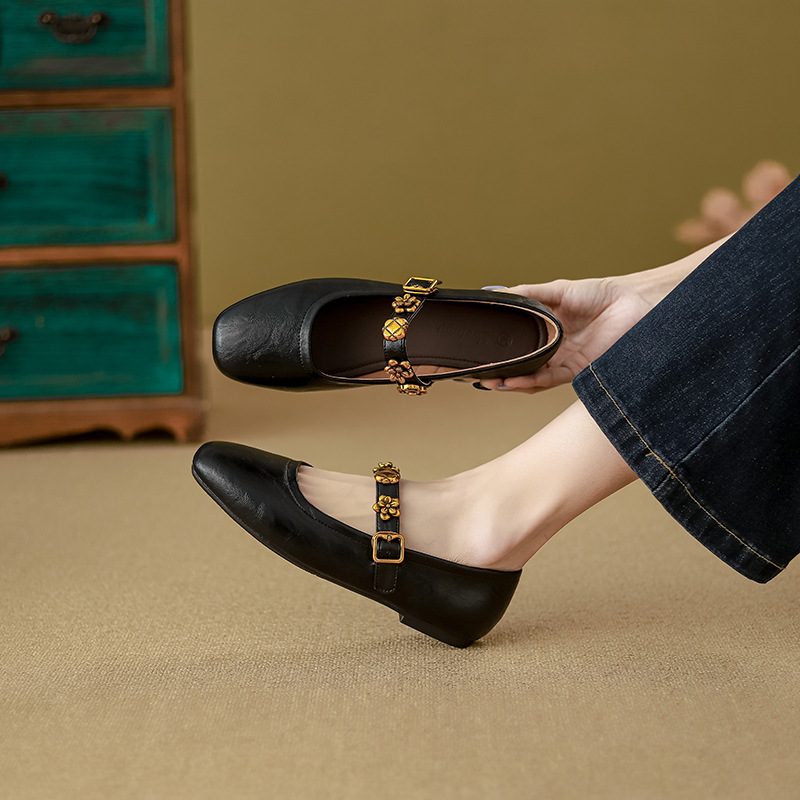 Camellia-style Vintage Mary Jane For Women With Flat Soft Soles, Round Toe, Shallow Cut, Small Leather Shoes_vogvips.com
