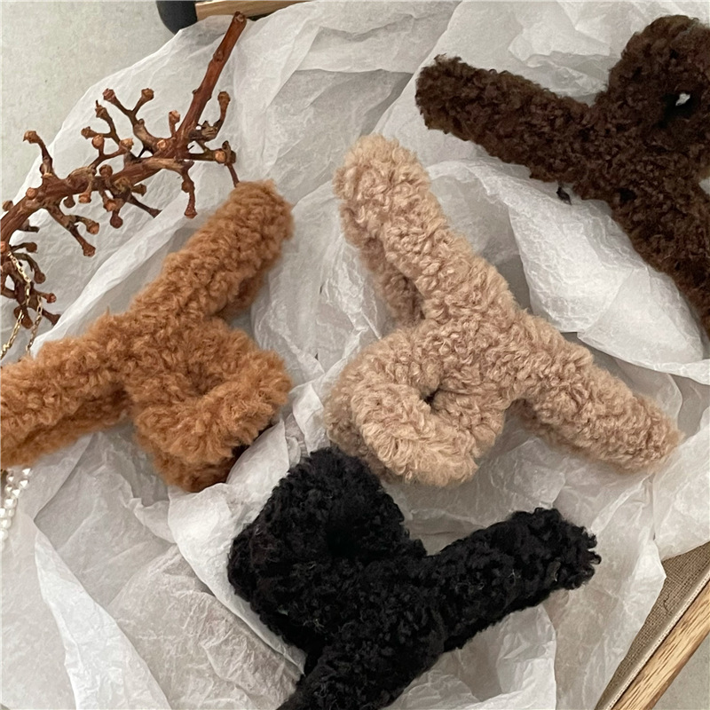 Plush Material Cute Solid Color Plush Hair Claws