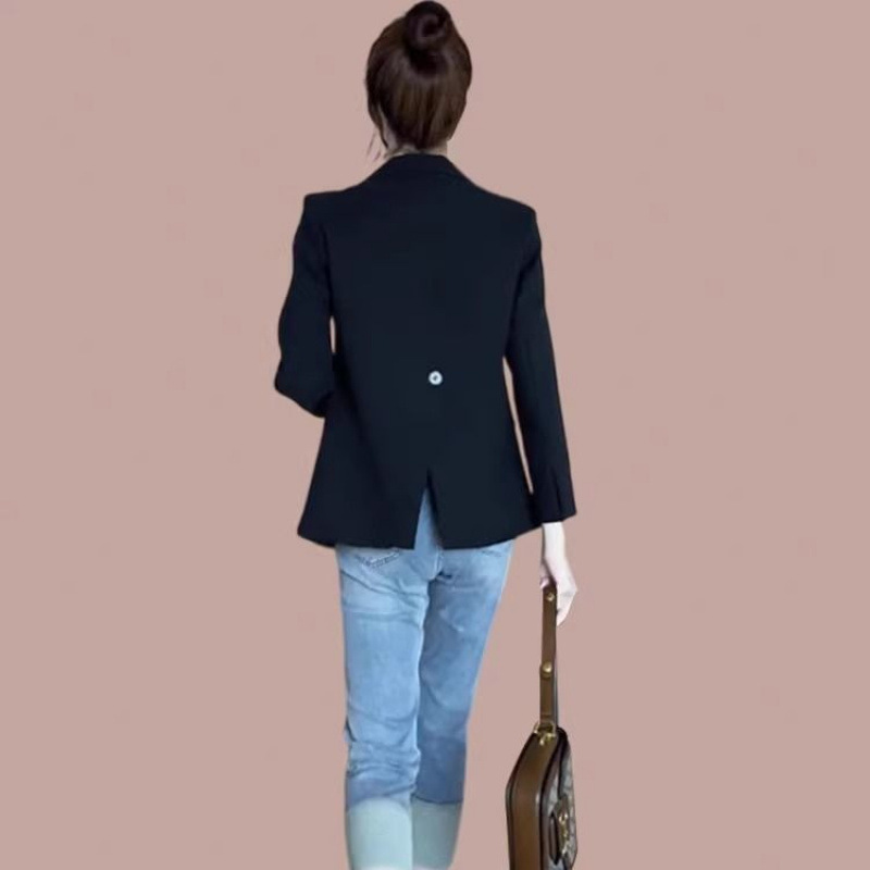 爆款西装外套女2025春季新款休闲设计感小众高级感气质小西服上衣|undefined