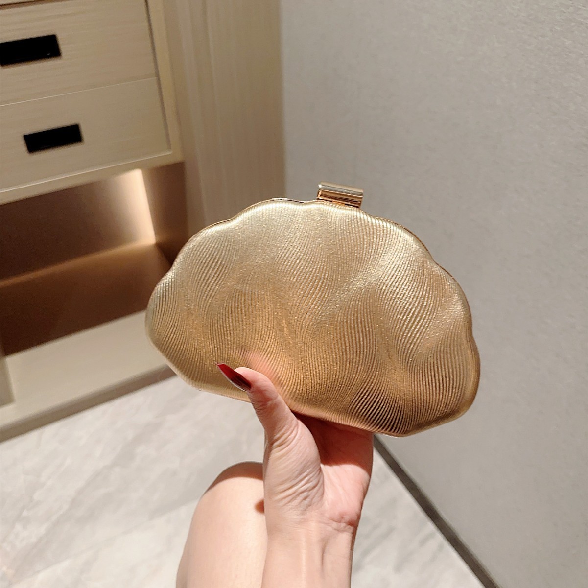 Cross-Border New Shell Leather Evening Bag Women's Clutch Party Bag Versatile Bridal Chain Bag - Thumbnail 3