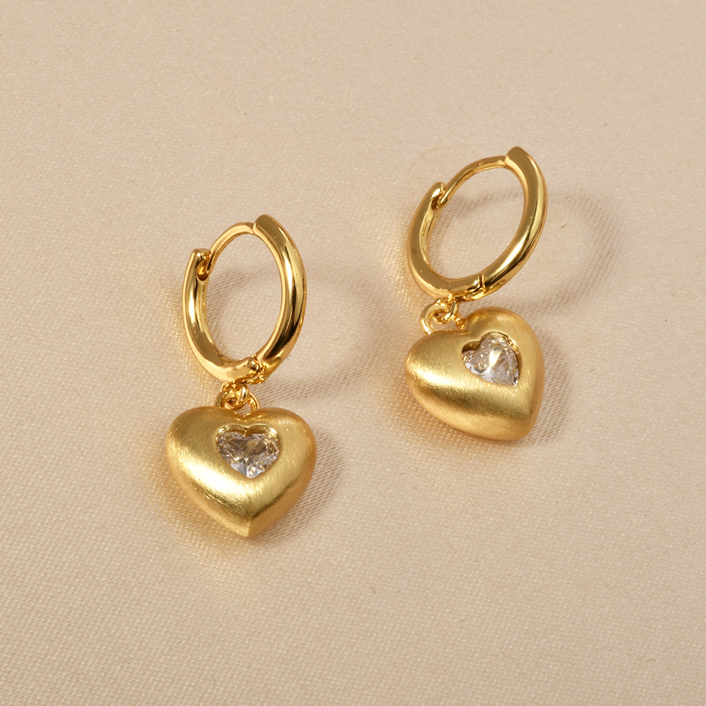 Heart-shaped gold brushed (22K real gold plated)