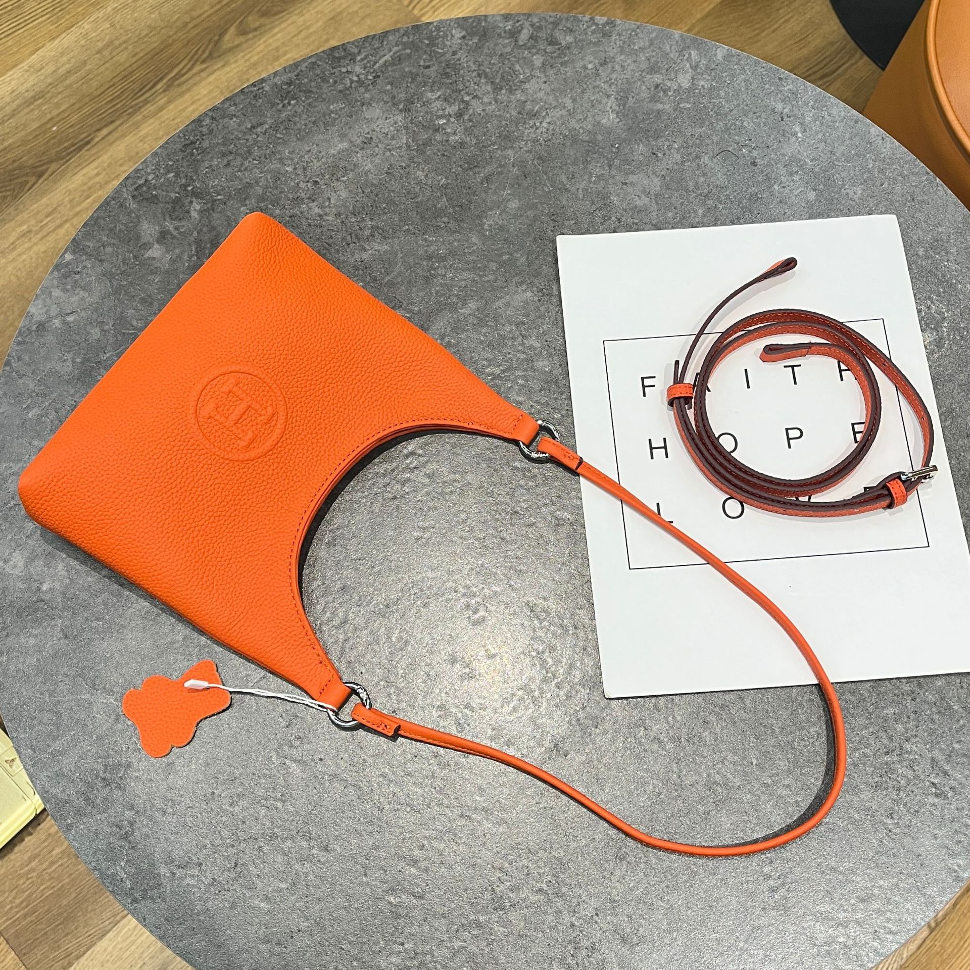 New Korean Style Crescent Bag Genuine Leather Underarm Bag Crossbody Shoulder Bag Minimalist Niche Commuter Handbag For Women - Thumbnail 7