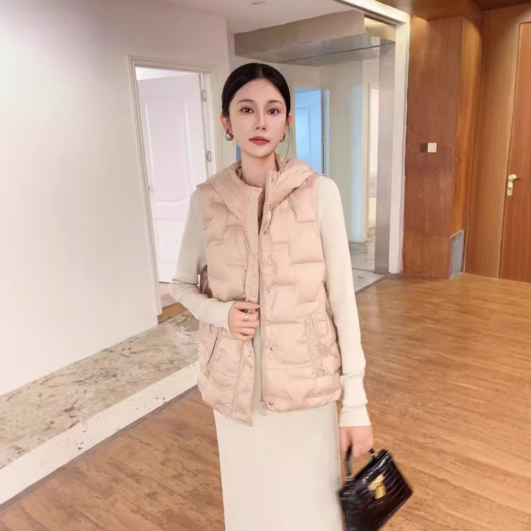 국경 겨울 새로운 빛과 얇은 다운 재킷 여성 조끼 짧은 후드 루즈 패션 조끼