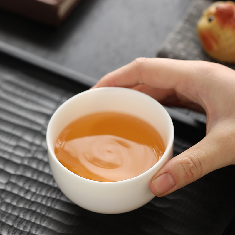 Dehua de alta gama cabina de jade porcelana blanca taza maestro taza de té kung fu taza de cerámica taza de sabor taza de olor taza de fragancia