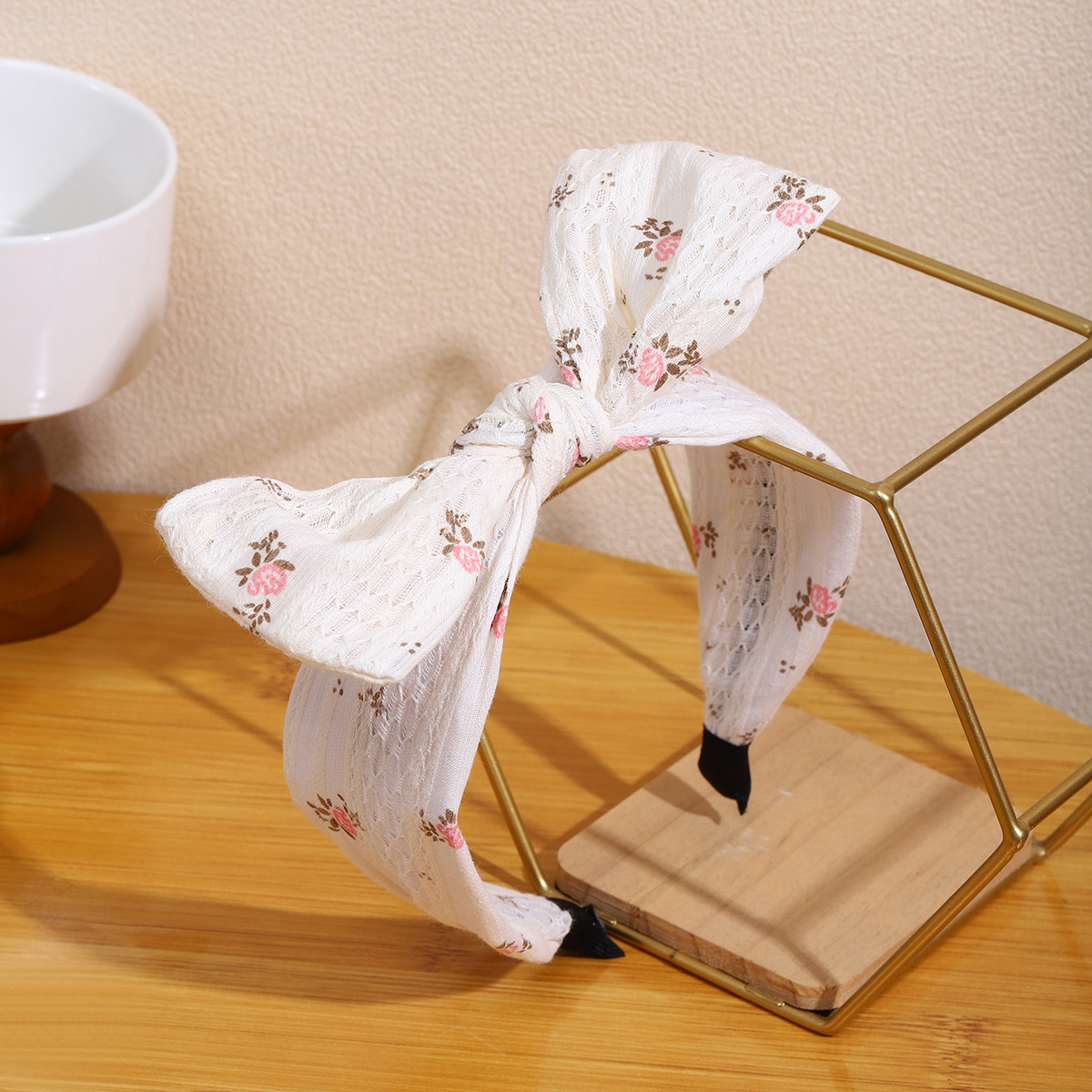 Temperamento de moda, diadema anudada superior de cráneo alto, diadema de todo fósforo de sentido simple y avanzado, diadema de temperamento floral, accesorios para el cabello