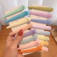 カラー一字クリップ洗面化粧専用ヘアクリップ無痕エッジクリップシンプルな砕髪前髪カモ口クリップかわいい髪飾り