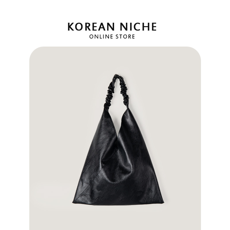 Nuovo design di nicchia coreano, texture premium, spalla plissettata sotto il braccio per le donne, versatile, grande capacità_voghion.com