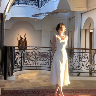 �ļ�2023���¿�ڰ�ɫ�LȹŮ�bȹ��ʽ�����@��С������ȹ