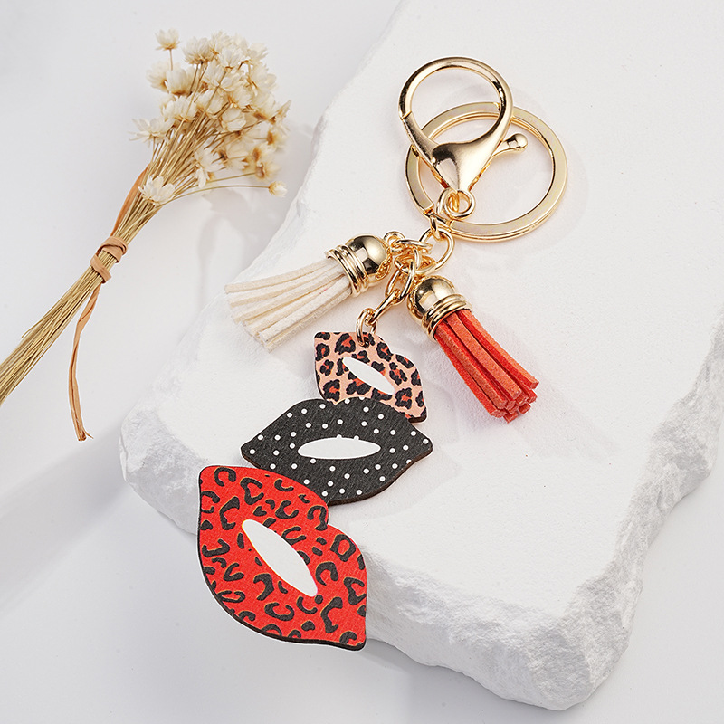 Simple Style Lips Tassel Metal Women's Bag Pendant Keychain display picture 2