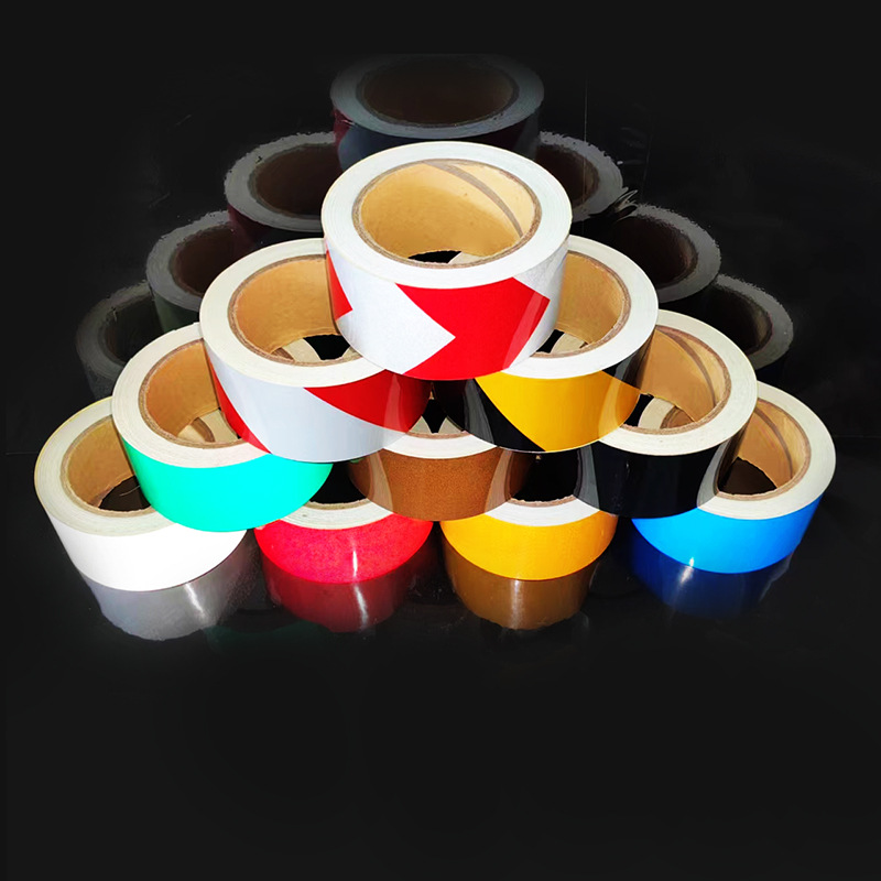 厂家供应光面斜纹警示反光胶带 红色箭头PET不干胶标签箭头反光膜