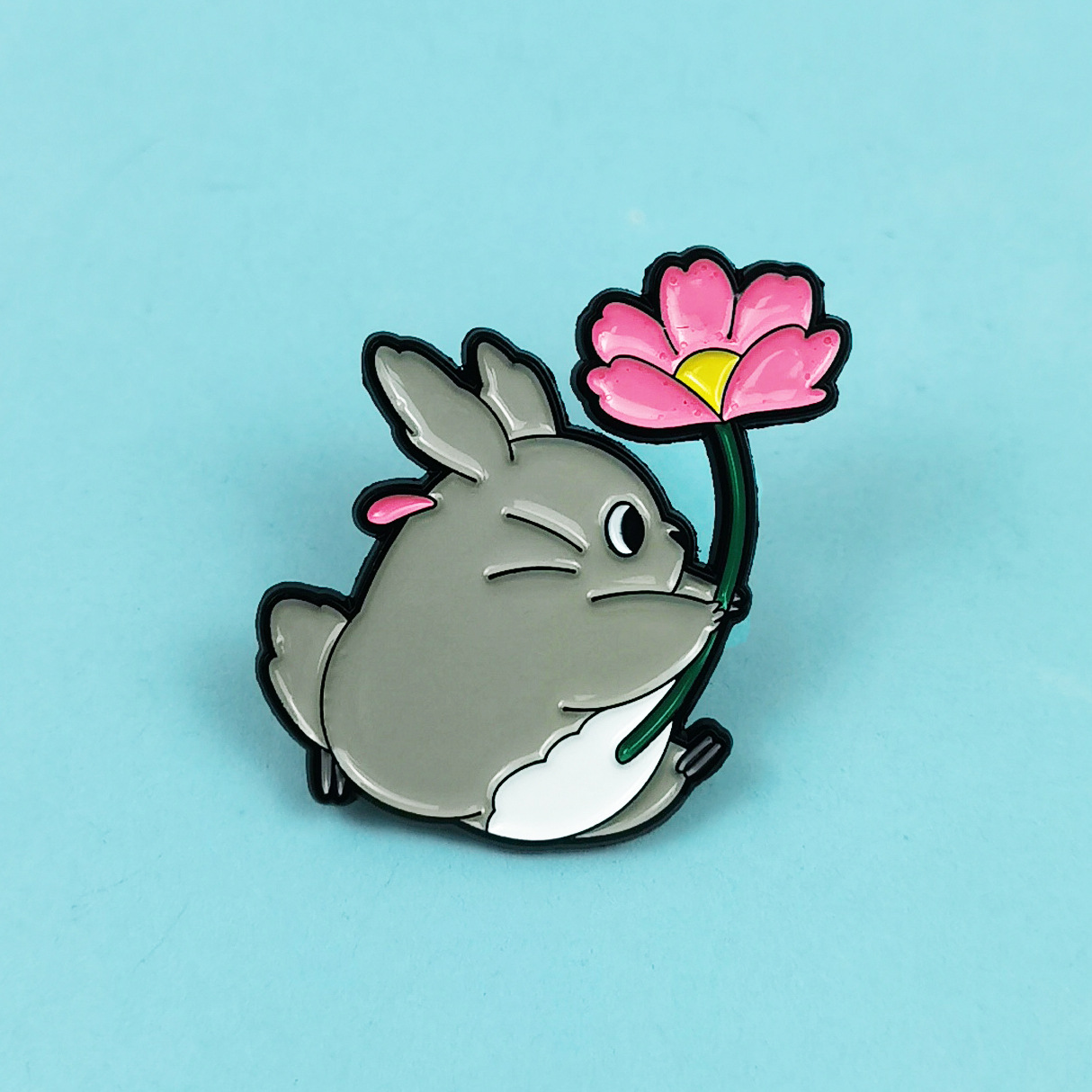 Cartoon cute metal Japanese brooch
