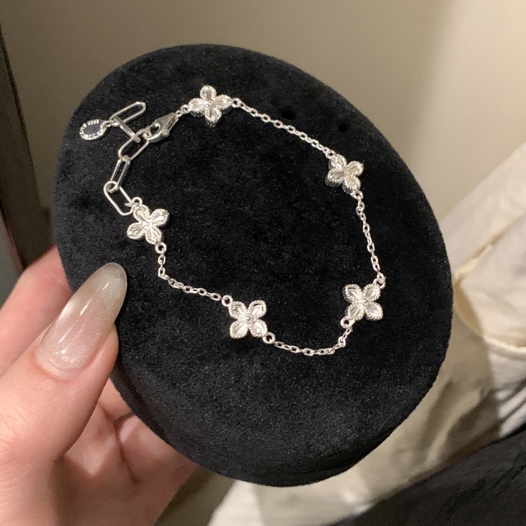 Braccialetto in argento sterling con trifoglio portafortuna per donna, design di nicchia, sensazione di alta qualità, leggero, personalità unica,_voghion.com