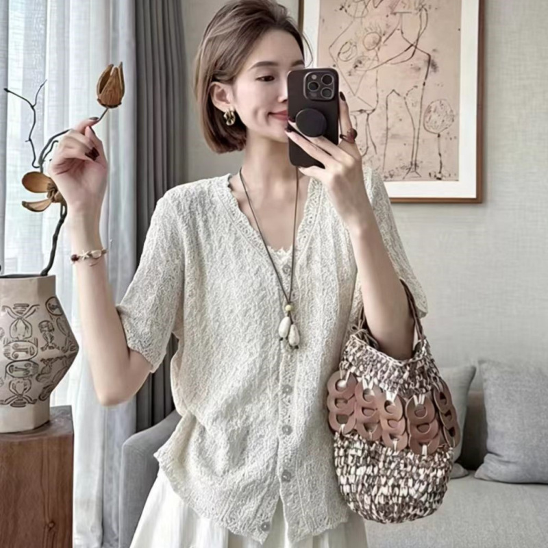 Elegant Old Money Style Comfortable Tencel Linen Short-Sleeve Knit Cardigan for Women, Thin Summer New Hollow-Out T-Shirt Top
