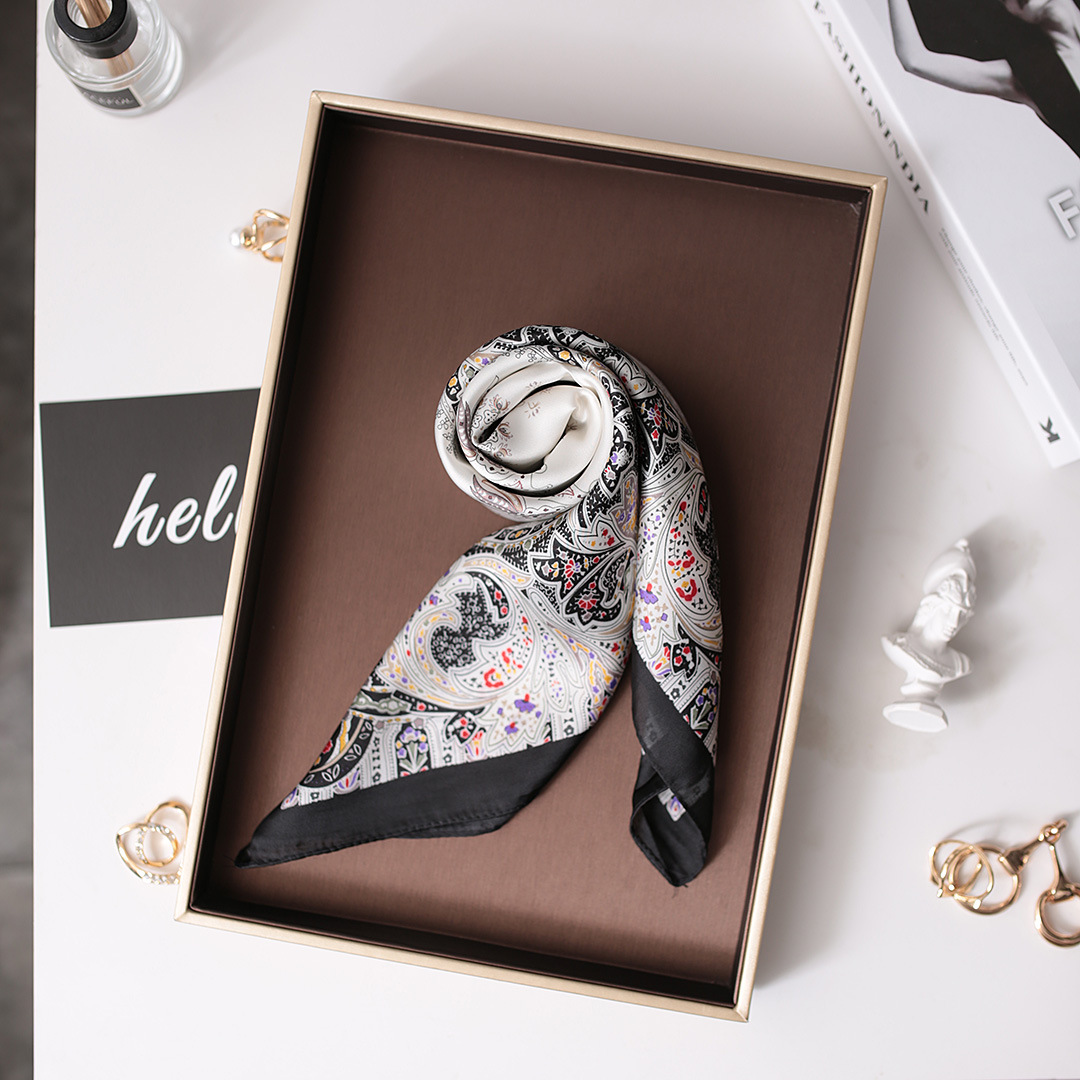 Diadema versátil coreana para mujer, seda nueva cuadrada pequeña de 70cm, estilo fino de primavera y otoño, combinado con moda decorativa_voghion.com