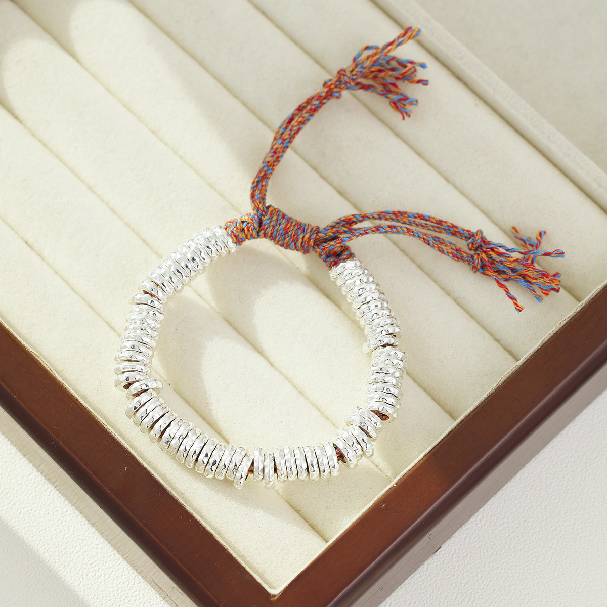 Colorful Rope Bracelet for Women, Silver Good Luck and Wealth-Attracting Bracelet for Men and Women, Niche Design Woven Money String, Light Luxury Style Gift