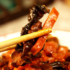 Northeast Eight Treasure Pickled Vegetables 268g, Savory Five-Spice Pickled Radish and Cucumber with Jinzhou Lily Pickles, Perfect Side Dish for Sauce Pots