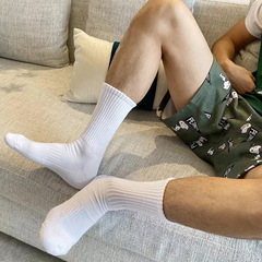 Socks for men, spring and autumn cotton socks, women's mid-calf socks, black socks, spring white socks, boys' sports socks, couple socks wholesale