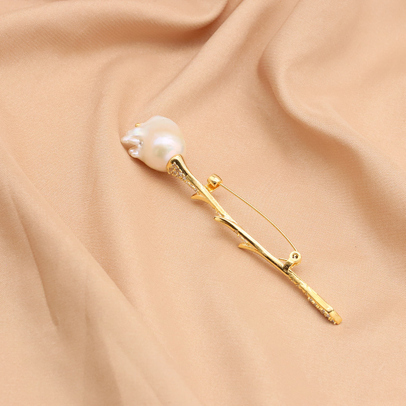 Broche de perlas de agua dulce natural de alto grado nicho pin accesorios elegante nuevo tulipán ramillete chapado en oro de 18K