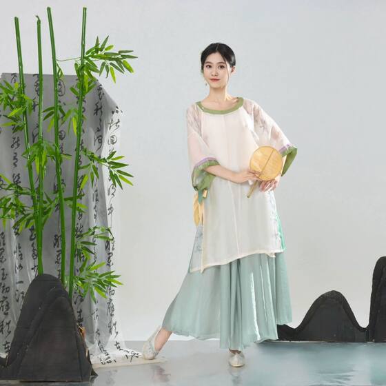 [Qing Huan] Round Collar Shirt Dance Clothing Antique Printed Large Skirt Performance Clothing Daily Practice Clothing Women's New Style