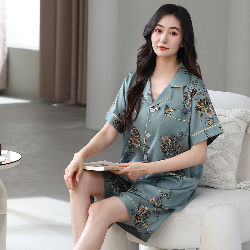 2026 Ice Silk Pajamas for Women, Summer Thin Short-Sleeve Shorts, Middle-Aged Mom V-Neck Imitation Silk Homewear Set 2026 Ice Silk Pajamas for Women, Summer Thin Short-Sleeve Shorts, Middle-Aged Mom V-Neck Imitation Silk Homewear Set