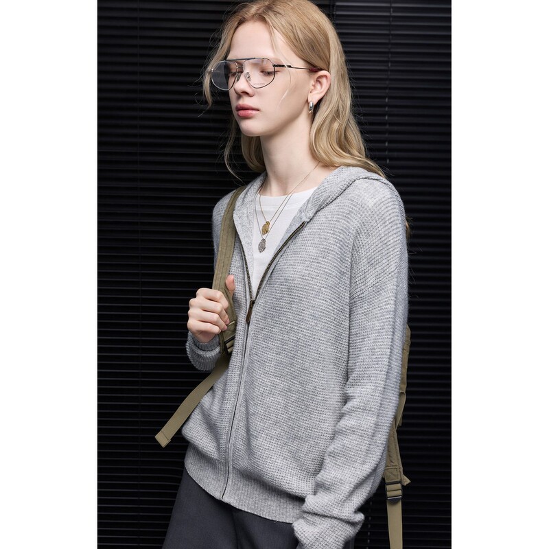 Basolan wool gray hooded knit sweater coat for women, 2026 early autumn new collection, casual and stylish Basolan wool gray hooded knit sweater coat for women, 2026 early autumn new collection, casual and stylish