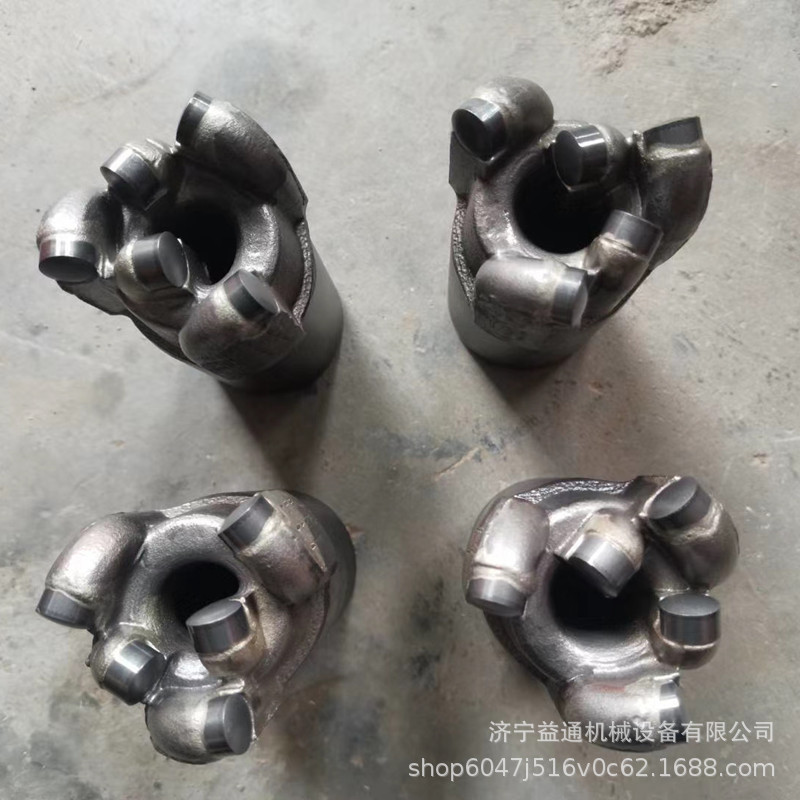 φ113三翼金刚石钻头 89/94/133/159花岗岩PDF胎体三翼金刚石钻头