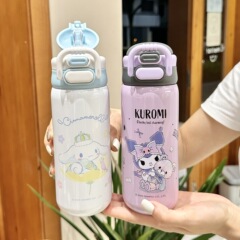 男の子と女の子向けの見栄えの良い子供用ダブルドリンク魔法瓶カップ、カロミ316ステンレス鋼の学生用ストロー飲料ケトル
