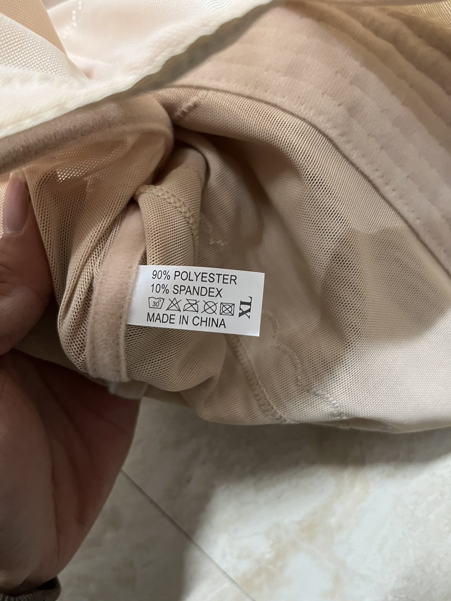 76FD6B7D60B81C861229D949D05B1C