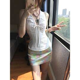 ins碎花半身裙女夏2026新款高腰多巴胺穿搭a字包臀裙小个子短裙子