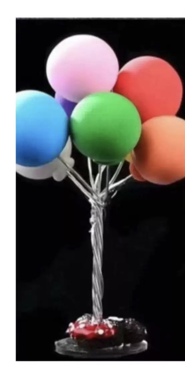 Balón de confesión a cuadros negros y blancos, otras resinas simples de belleza
