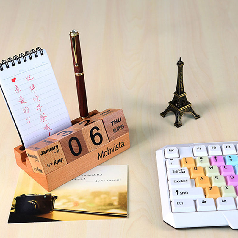 Calendario de escritorio de madera 2024 calendario perpetuo creativo de madera maciza calendario de escritorio de bloques de construcción calendario de flip adornamiento de alta cara