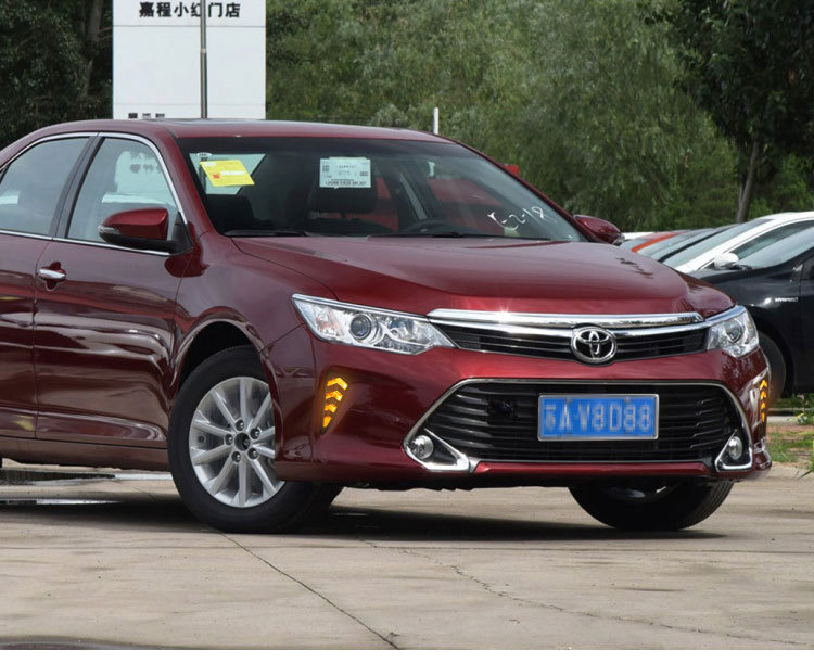 Suitable for 15-16 Toyota Camry daytime running lights Camry special modified LED daytime running lights fog lights