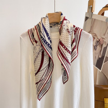 65中方巾真丝羊毛丝巾百搭护脖保暖双面双色丝巾时尚百搭丝毛方巾