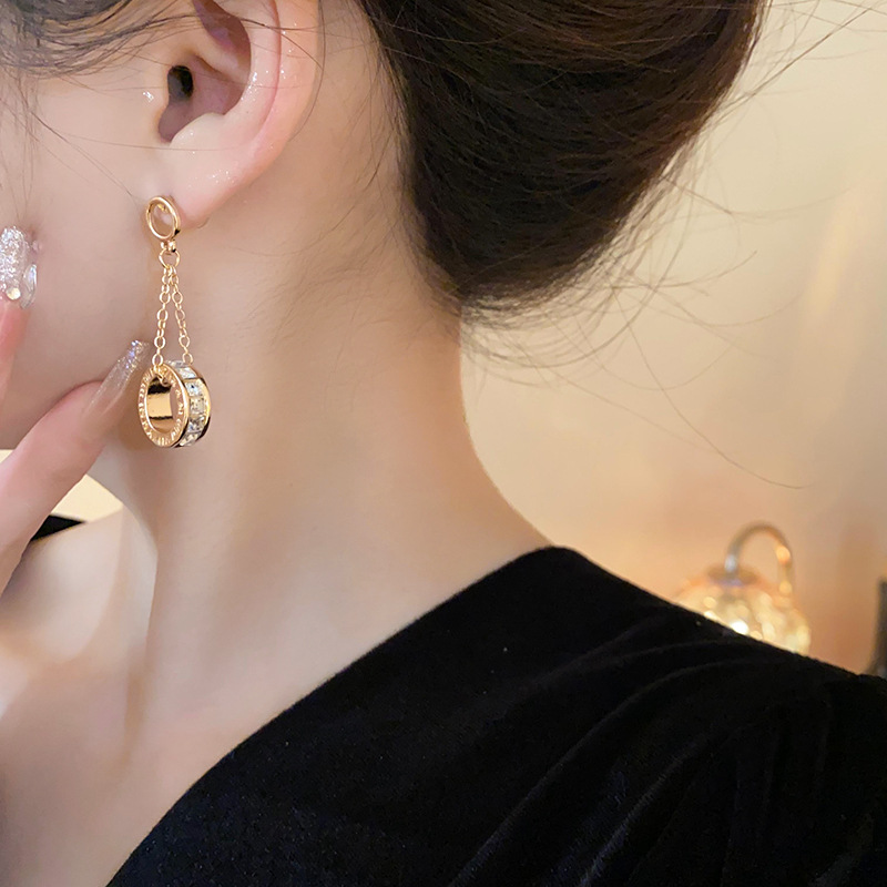 1 Pair IG Style Elegant Geometric Alloy Rhinestones Drop Earrings display picture 3
