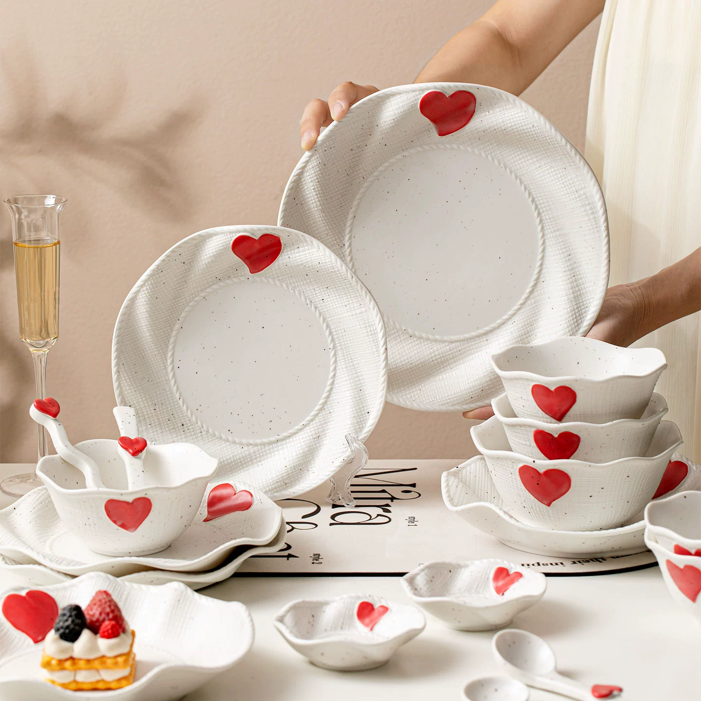 Wavy high quality set, ceramic cream soup bowl for home use, tableware, gift box