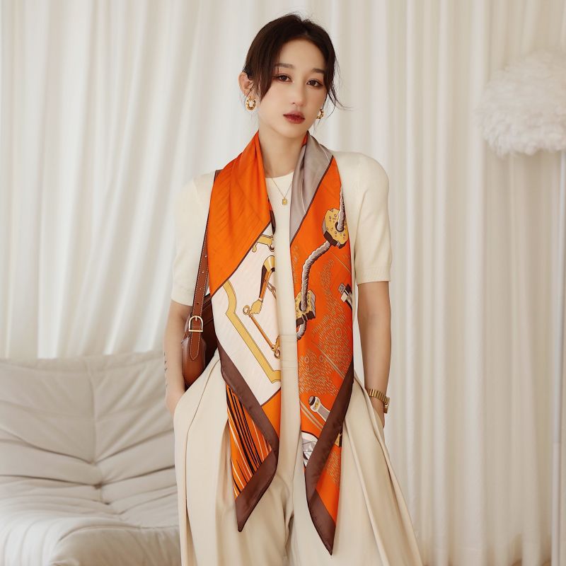 新款丝巾110cm大方巾时尚百搭印花丝巾女东南亚市场专供爆款围巾
