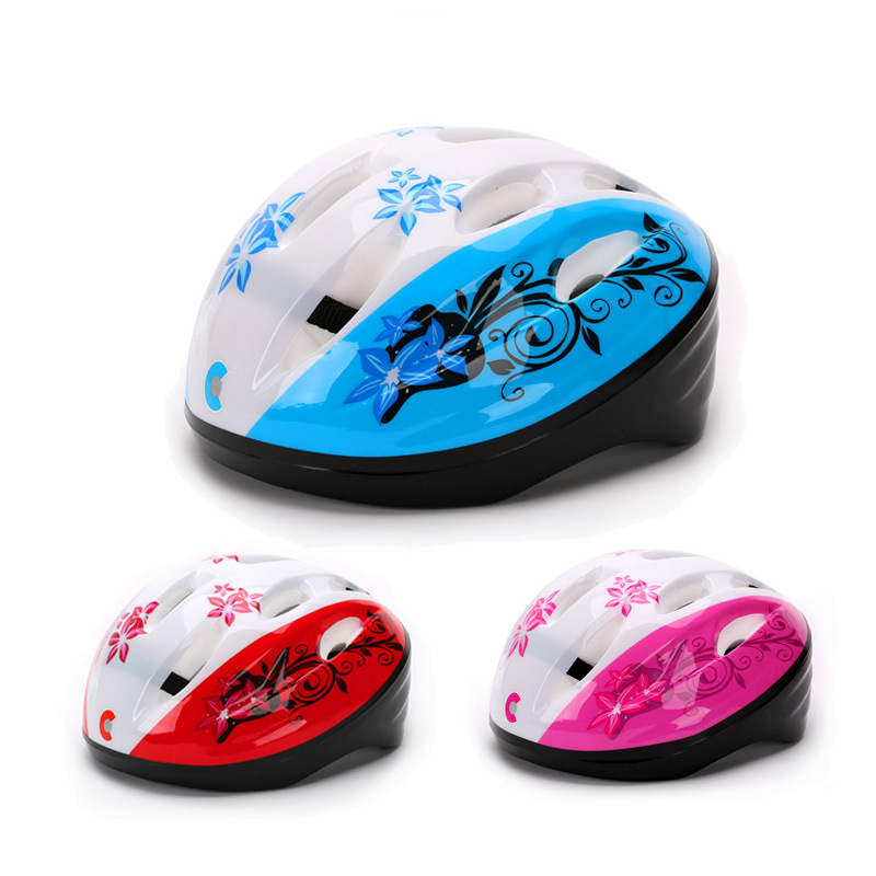 Children's balance bike for cycling