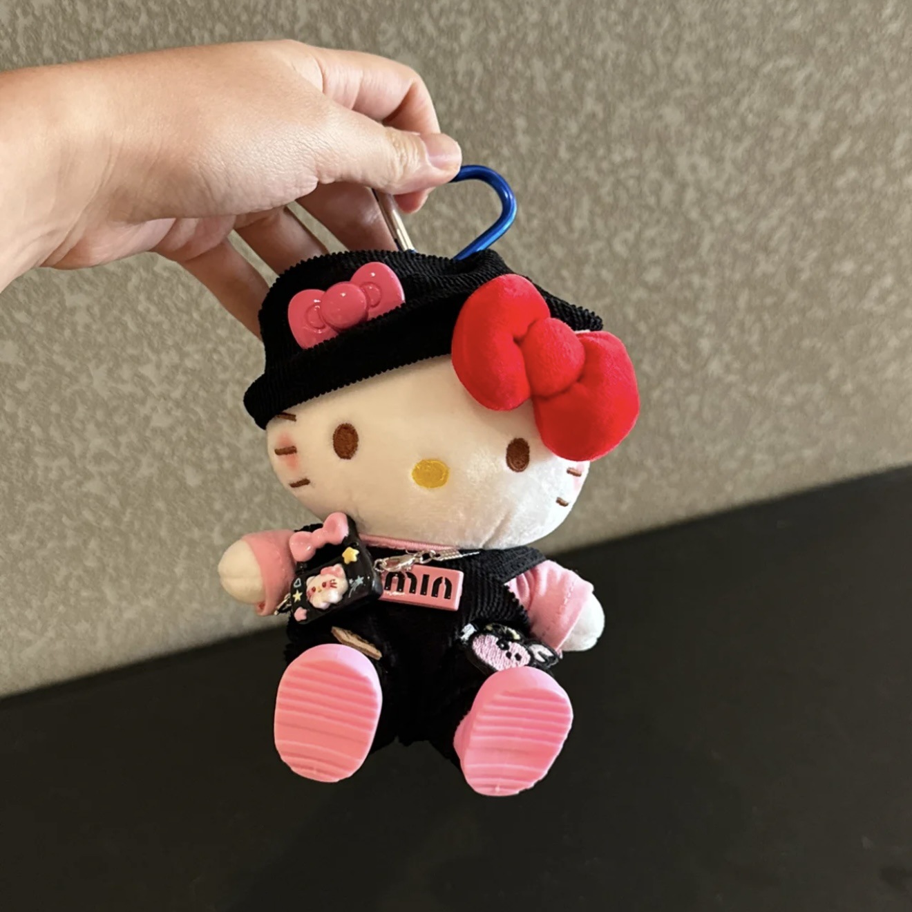 Genuino clásico KT Hello Kitty mochila bolso colgante dibujos animados lindo hellokitty llavero muñeca de felpa mujer