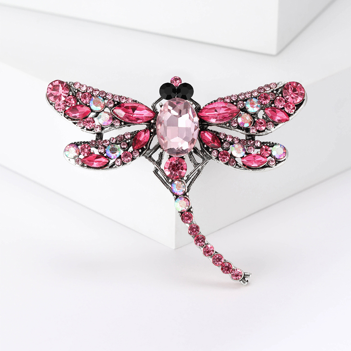 Casual Dragonfly Alloy Women's Brooches display picture 11