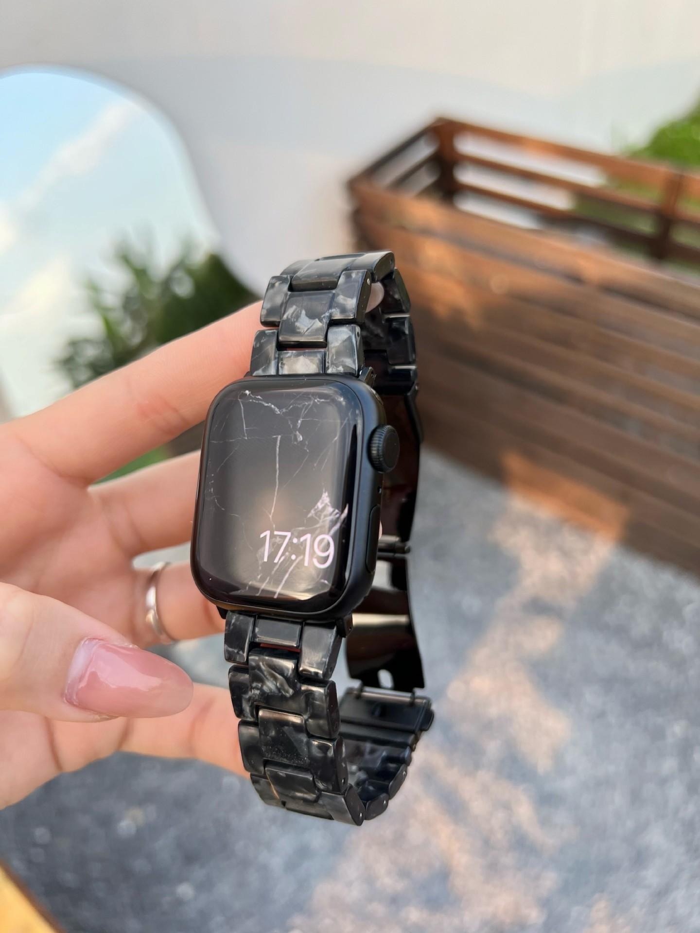 La nueva correa de manzana de resina ligera de primavera y verano es adecuada para applewatch 10a generación 987654SE para hombres y mujeres