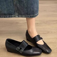 ��ʽ�͹ŷ��^������2026�¿�ƽ�׬�����ЬŮ�r�к��s�ٴ�ͨ�چ�Ь