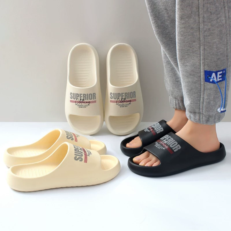 Оптовая продажа 2023 Новые модные повседневные сандалии для пар и тапочки Верхняя одежда Домашние домашние тапочки eva Ощущение