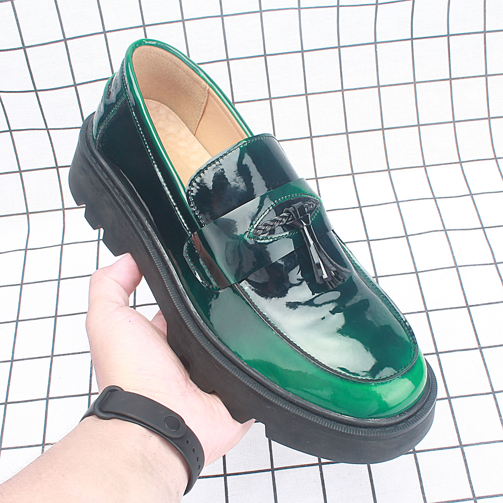 2023���¿��＾��ʿ����ƤЬ������͸������������װ��ЬӢ��516