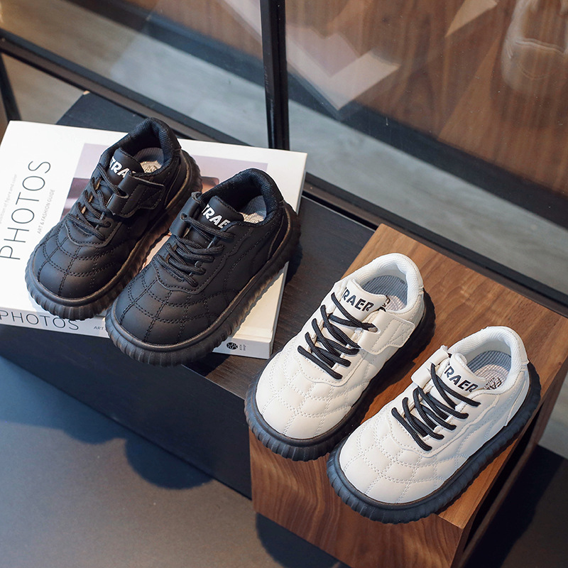 Zapatillas Deportivas para Niños y Niñas Otoño/Invierno 2025, Mocasines para Niños Medianos y Grandes, Zapatos para Bebés, Zapatos Blancos, Zapatos Cálidos de Doble Algodón.