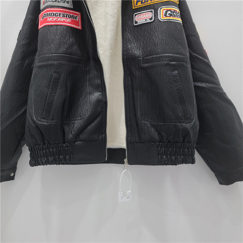 Vintage negro locomotora chaqueta de cuero mujer 2025 invierno nuevo veludo engrosado diseño sensación de chaqueta suelta de cuero PU image 3