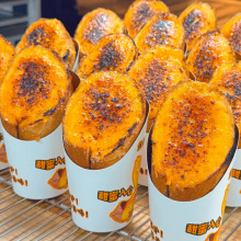 ���ƿ��t��������Ӱ׿�ţ������һ���ԼӺ񿾵عό���б�ڰ��b��