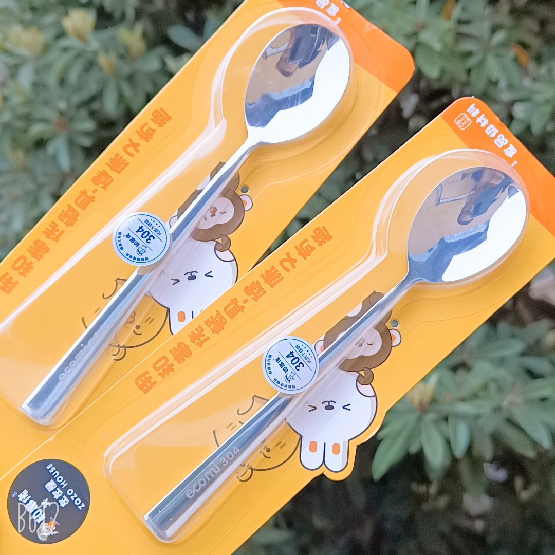 Nueva moda caja de dibujos animados de acero inoxidable regalo snack cubiertos set estudiantes portátiles cucharas al aire libre palillos