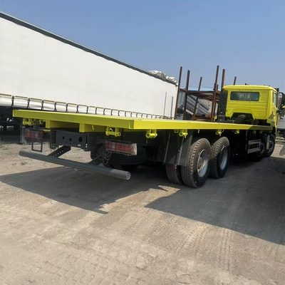 Two Xcmg 20-Ton Cranes, Howo Yük maşınları